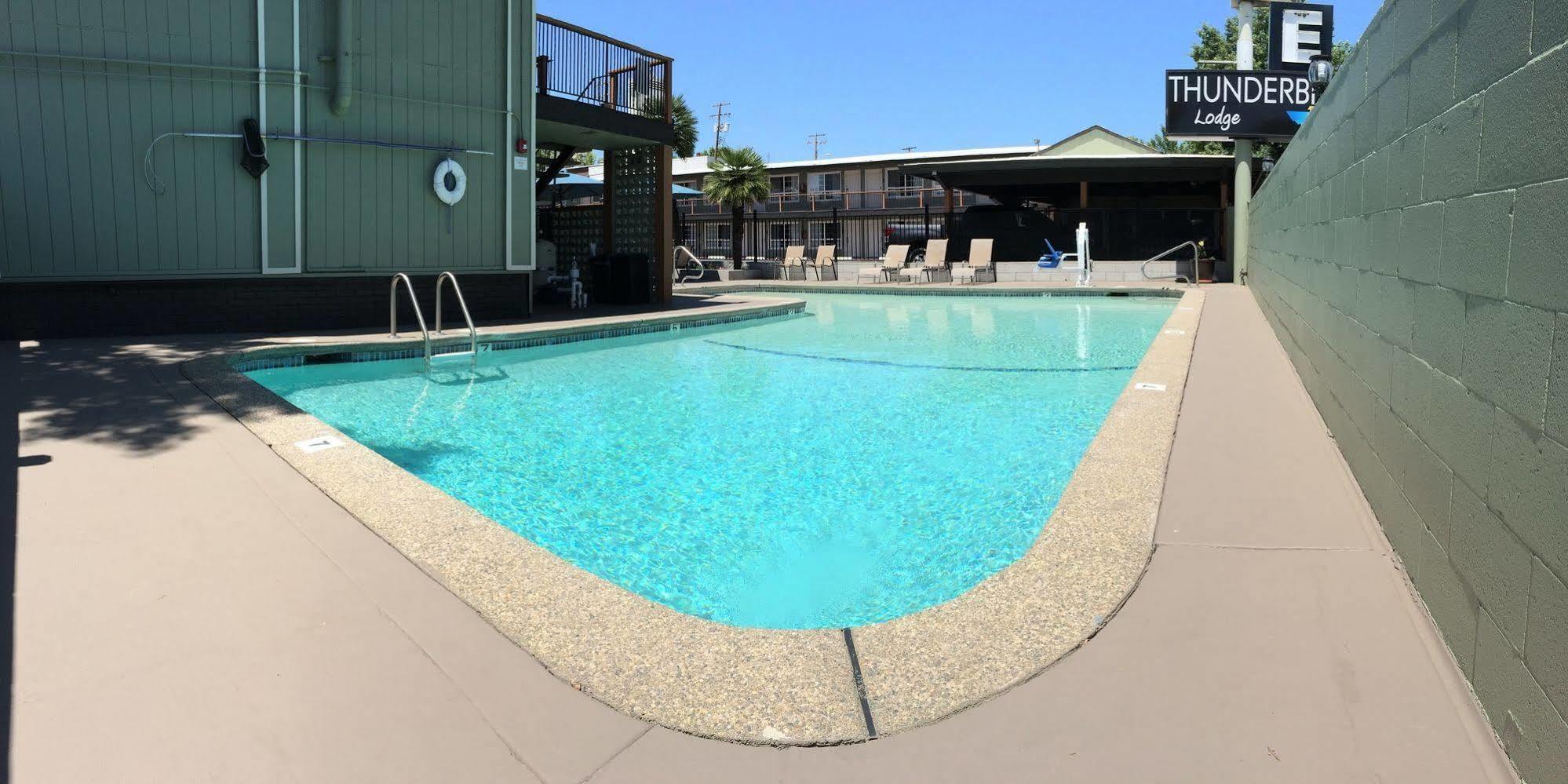 Thunderbird Lodge Redding Exterior photo
